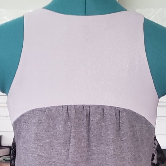 Grey Top with Layers & Shimmer - Picture 2 of 3